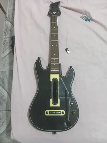 Guitarra guitar hero live 6 botões