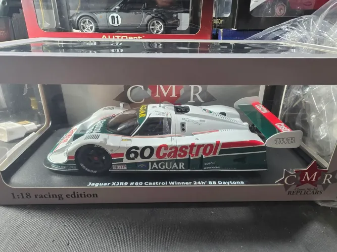 Miniatura 1:18 Jaguar XJR9 #60 Castrol Winner 24th' 88 Daytona novo Marca CMR