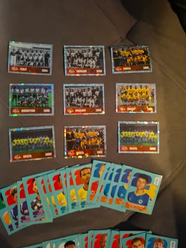 Figurinhas Panini 127 unidades