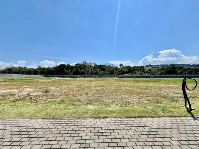 Terreno à venda no Condomínio Jardins das Nações no Urbanova - SJC/SP