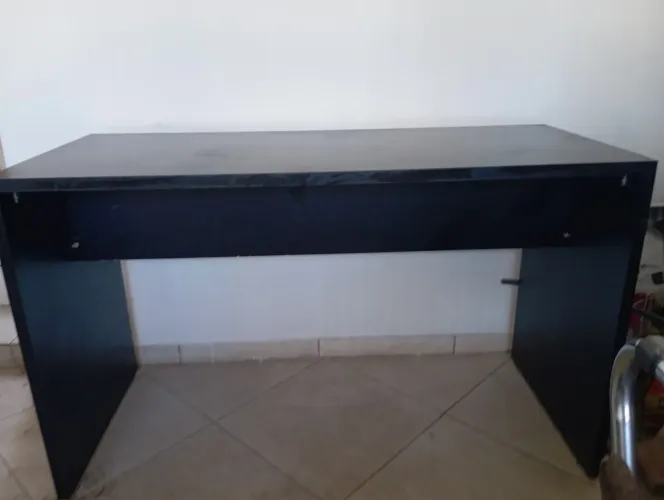 Aparador de MDF preta