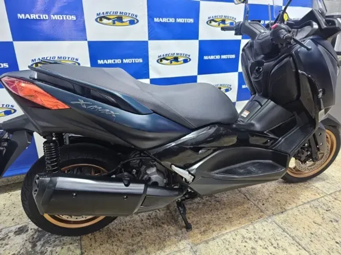 YAMAHA XMAX 250 23/23