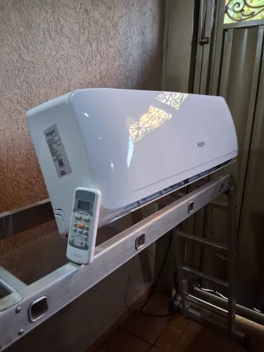 Ar condicionado Elgin 12.000 btu/h 