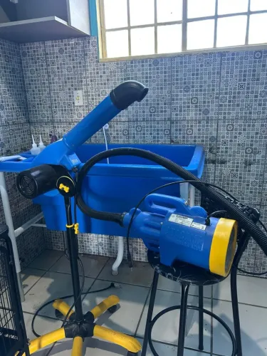 Vende-se Banheira, Secador e Soprador Banho e tosa