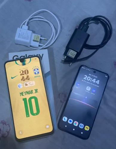 Troco os dois por iPhone 12 ou iPhone 13