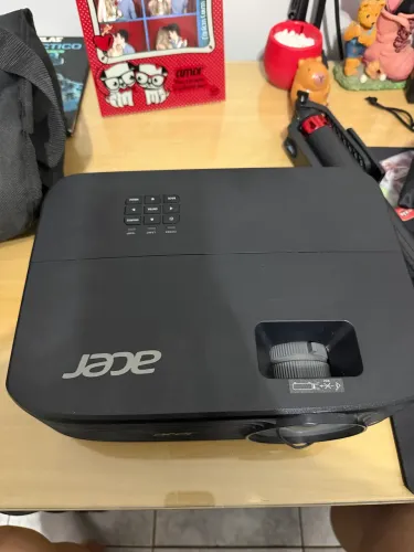 Projetor Acer DLP XGA 4000 Lumens - Apenas 1.181h - Excelente Estado