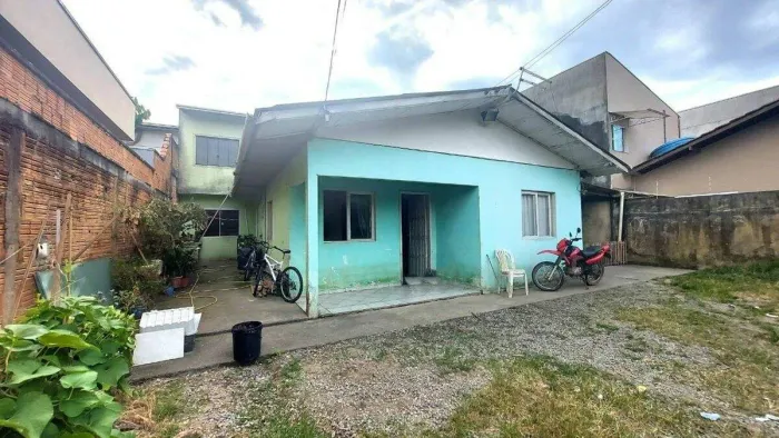 Casa residencial com terreno de 392 m² em Balneário Camboriú Nova Esperança