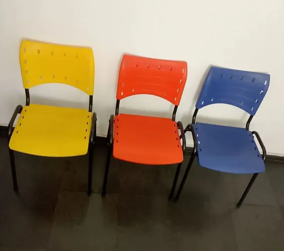 3 Cadeiras ISO muito novas