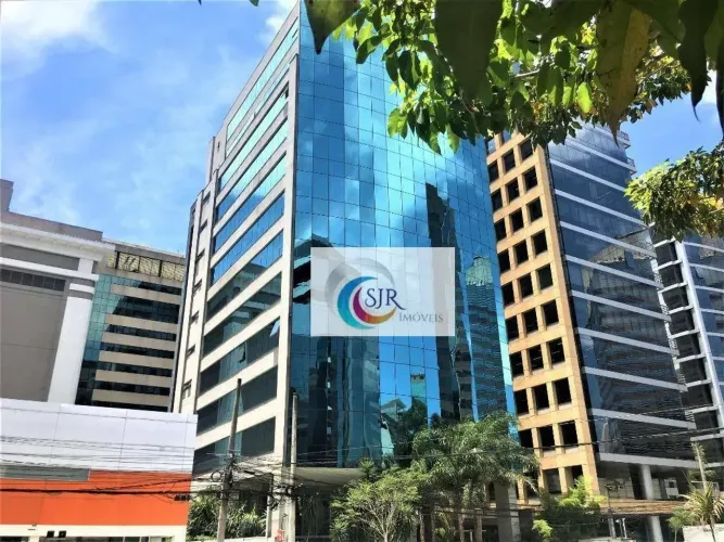 Conjunto comercial de 252,00 m² com 6 vagas