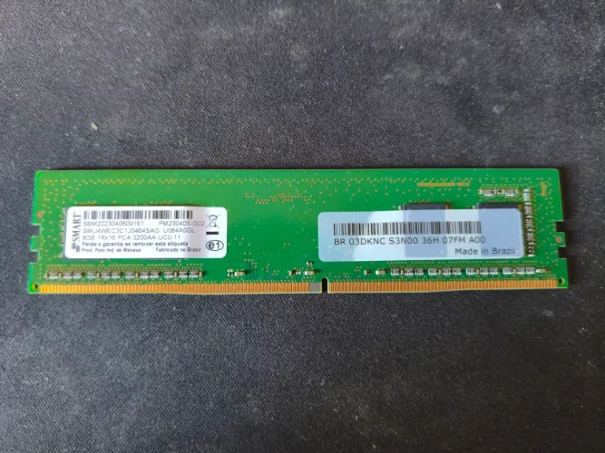 Memória RAM 8GB DDR4 3200MHz