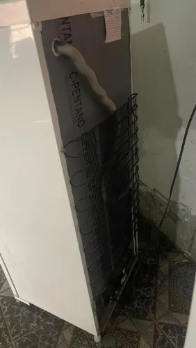 GELADEIRA em ótimo estado FUNCIONA TD