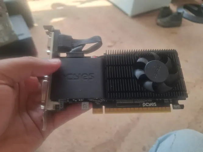 GT 610 DDR3 (PCYES) (USADA)