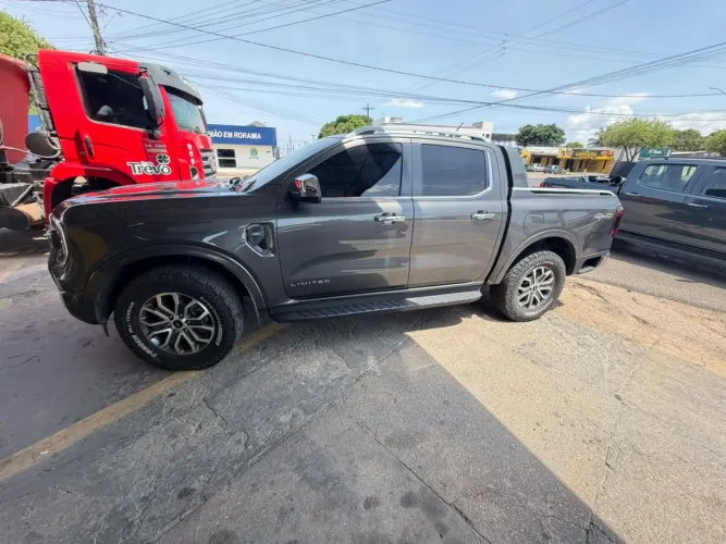 Ford Ranger Limited 3.0 V6 4X4 CD TB Die. AUT 2024