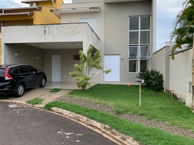 Casa à venda no condomínio Águas Claras, Água Branca, Piracicaba.