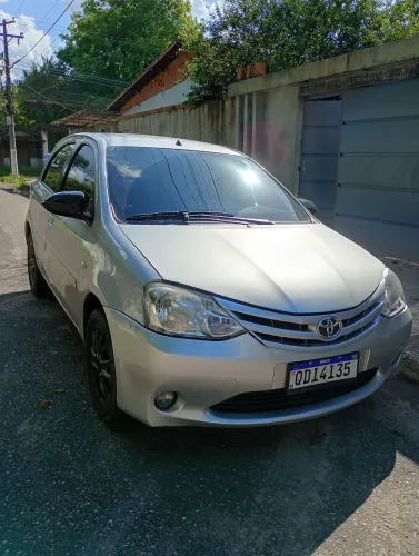 Toyota Etios XS 1.5 Flex 16V 5P Mec. 2016