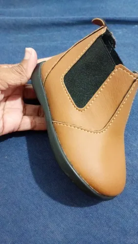 Bota infantil numeração 21