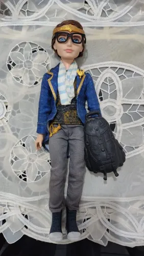 Boneco Dexter Charming Ever After High