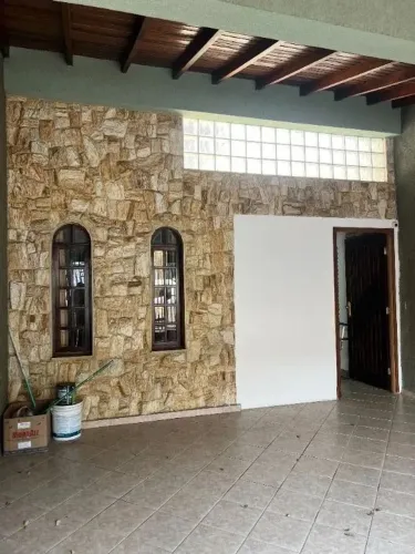 Oportunidade!!! Sobrado, três suítes Pq. São Domingos com área gourmet