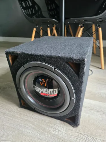 Caixa com Subwoofer Tormento 12" de 350RMS
