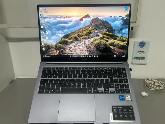 Note Sam Book4 Intel Core i5 13ª Geração / 8GB RAM / SSD 512GB