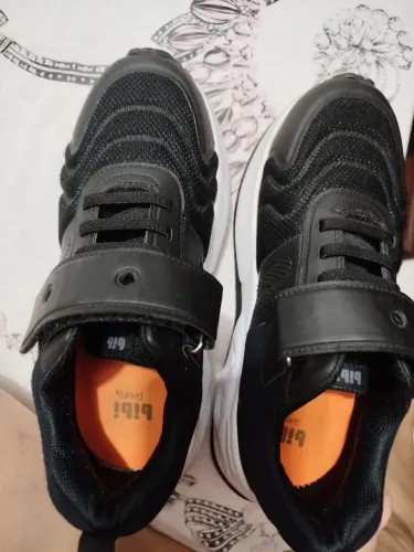 Tênis Bibi N° 34 com rodinhas