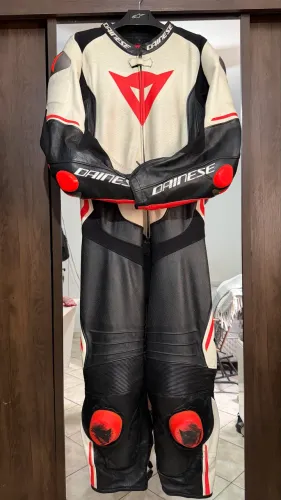 Dainese laguna seca 4