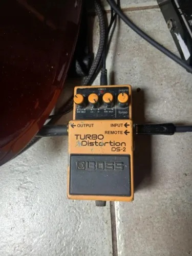 MAU CONTATO ! Pedal Boss Turbo Distortion, faço envio... ..