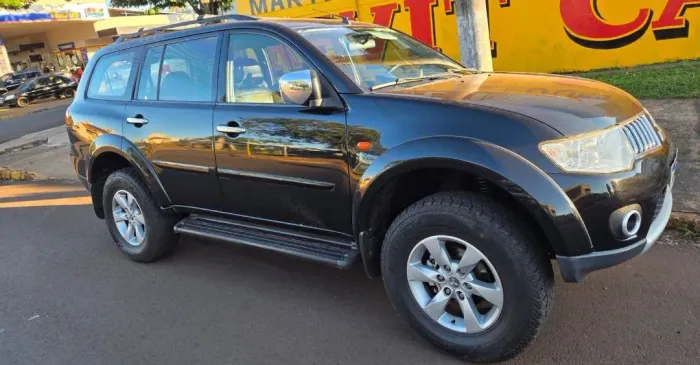 Mitsubishi Pajero Dakar 3.2 4X4 T.i. Dies. 5P Aut. 2012