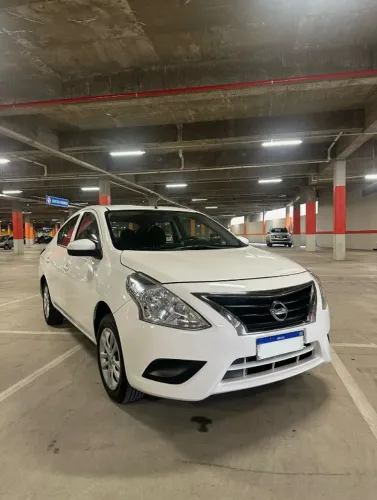 Nissan Versa 1.0 12V Flexstart 4P Mec. 2020