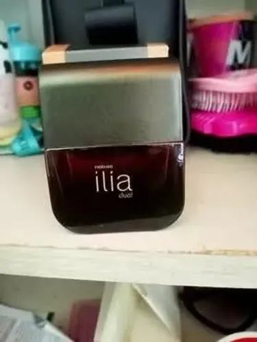 Vendo perfume Natura ília dual