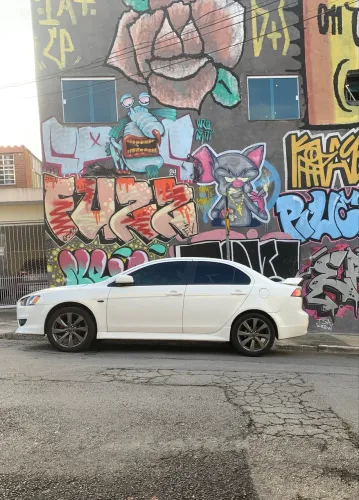 Mitsubishi Lancer 2.0 16V 160cv Aut. 2013