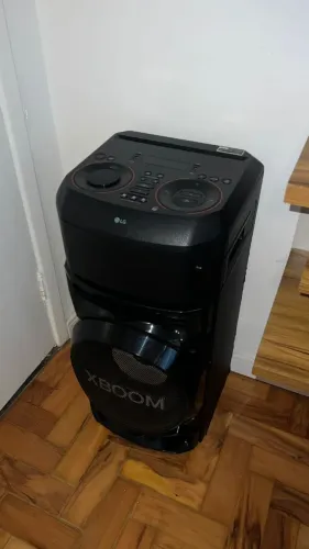 Caixa de Som LG Xboom RNC7 Multi Bluetooth 8? - com Tweeter 2 USB e Optical