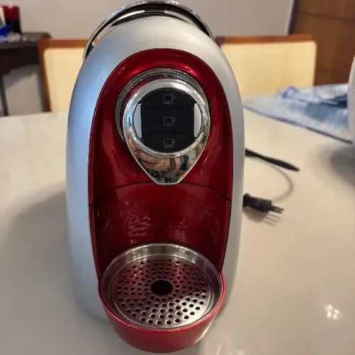 Cafeteira três corações