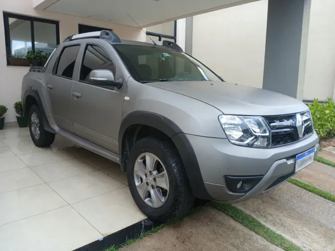 Renault Duster Oroch Dyna. 1.6 Hi-flex 16V MEC 2016