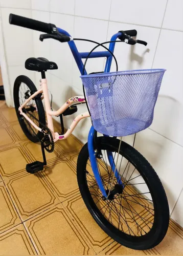 Bicicleta aro 20 menina