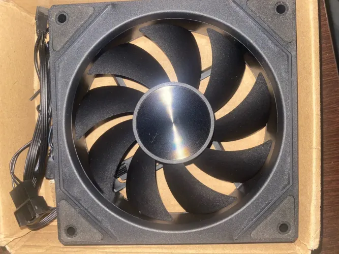 4 FANS PRISM 4RS