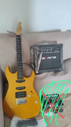Guitarra Tagima TG 510 MGY, Amplificador Borne Strike G30 preto 15W Bivolt e Cabo