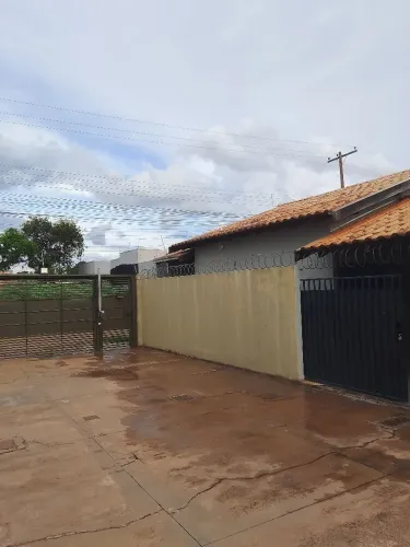 Casa condomínio 3 quartos
