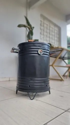Fabricação, venda de Churrasqueiras, sob medidas, projetadas.