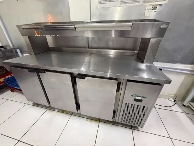 Condimentadora refrigerada total inox