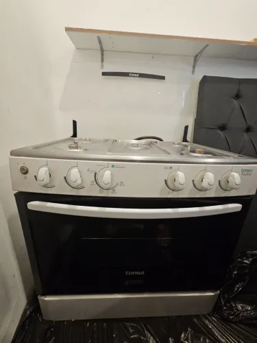 Vendo fogão Cônsul 5 bocas