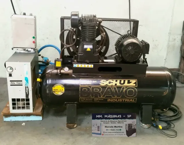 Compressor de ar shultz Bravo CSL40pés 250litros ano 2011 motor10HPcom laudo de inspeção 