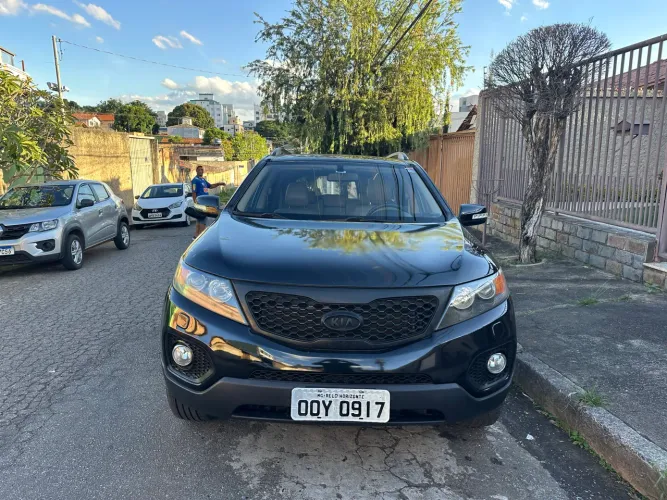 Kia Motors Sorento 3.5 V6 24V 278cv 4X4 Aut. 2012