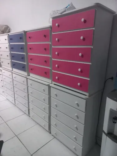 Cômodas disponível a pronta entrega promoção aproveite 100% MDF ?