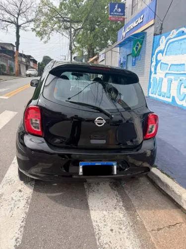 Nissan March SV 1.0 12V Flex 5P 2017