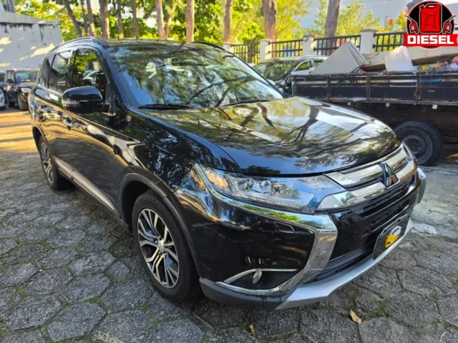 Mitsubishi Outlander 2.2 165cv Diesel Aut. 2016