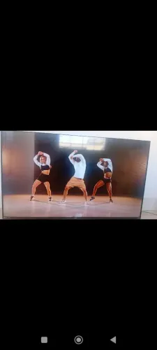 Vende-se Smart TV Philco Roku 4K 58"