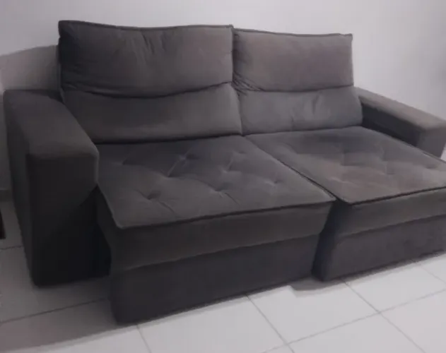 Vendo um sofá 