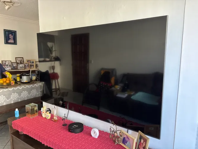 Televisão Samsung 75