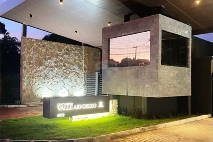 Vendo Lotes com tamanhos entre 600 m² e 837 m² - Condomínio Valle Arvoredo - Aldeia - Km 4